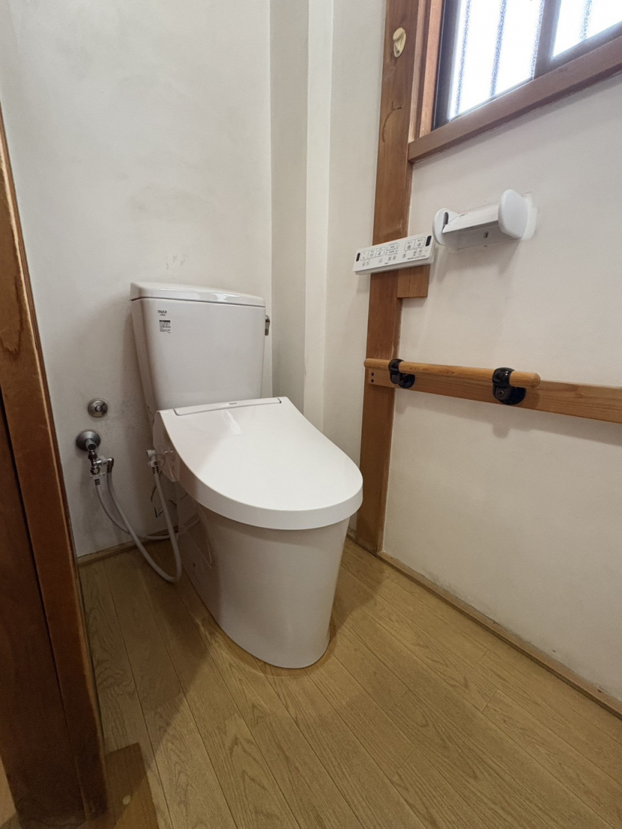 ユーライフのシンプルだからこそ使いやすいトイレの施工後の写真1