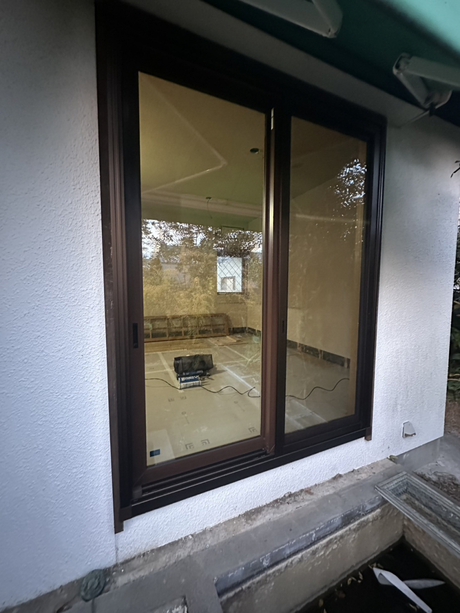 ユーライフの高性能な断熱窓にかんたんに取替えて寒さ解消！の施工後の写真1