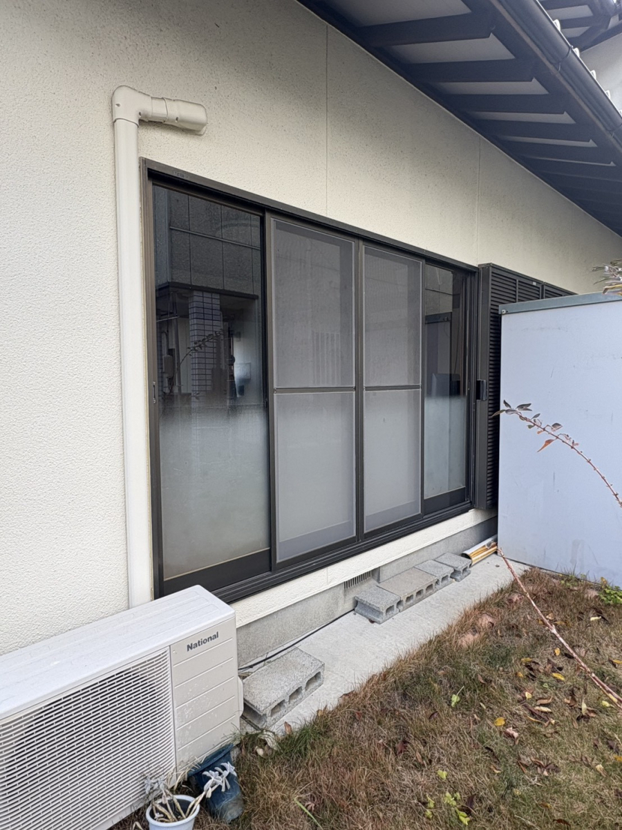 ユーライフの窓のお悩みも窓リフォームで解決します✨の施工前の写真1