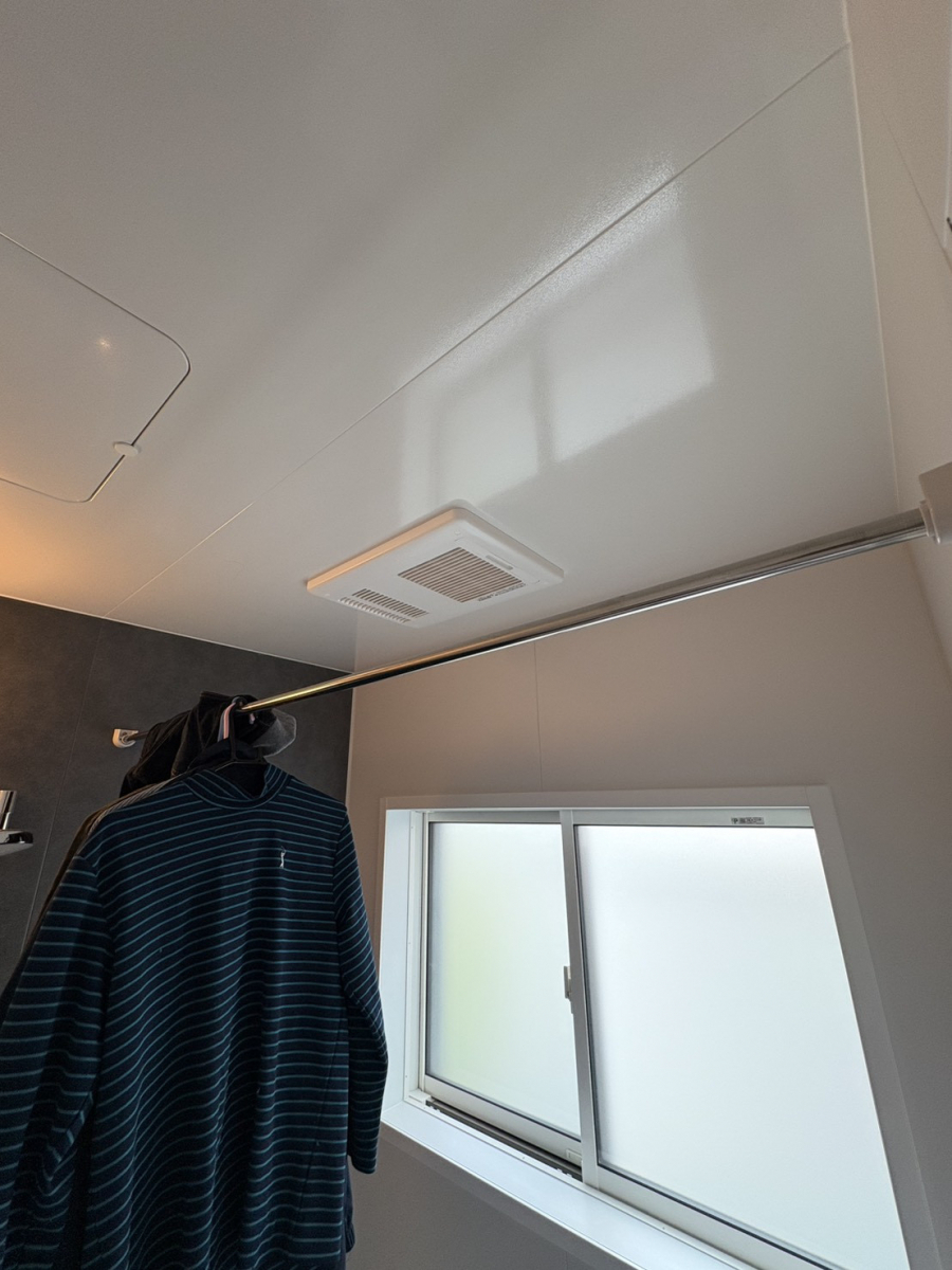 ユーライフの浴室リフォームと同時に窓の取替えもしました‼の施工後の写真3