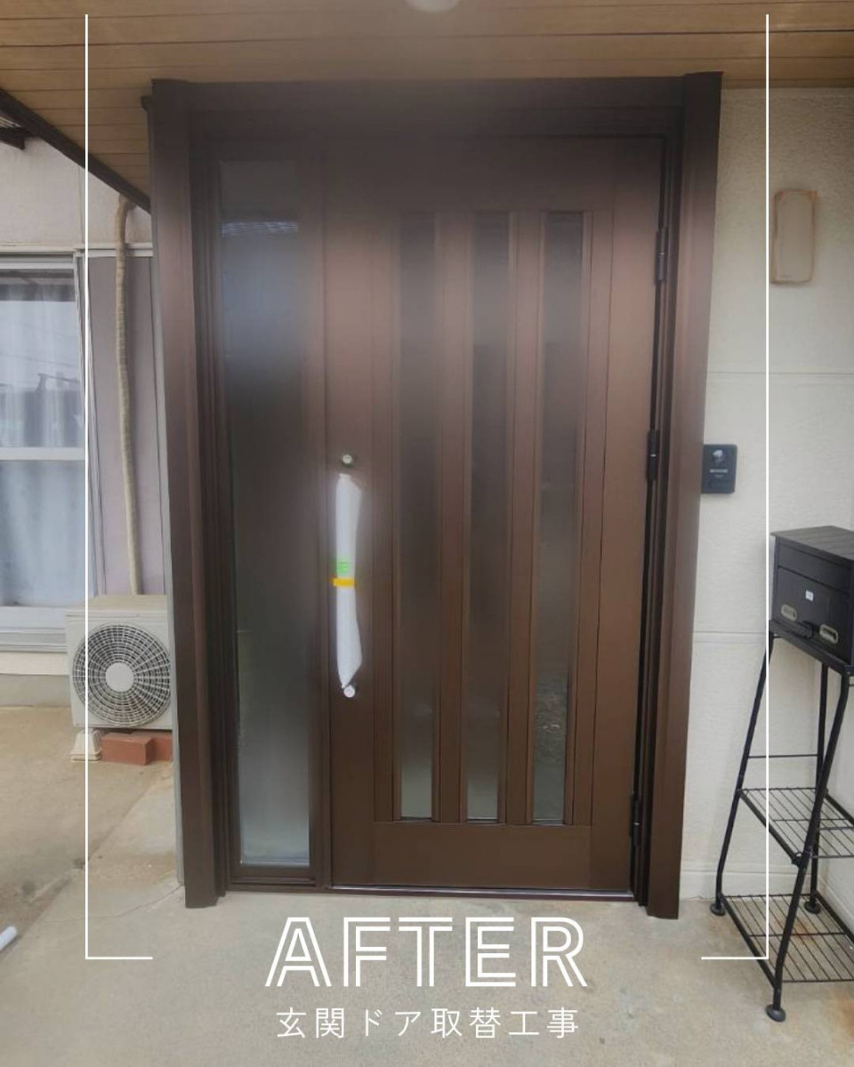 ユーライフの玄関から安心と快適を✨玄関ドアを取替えました😊の施工後の写真1