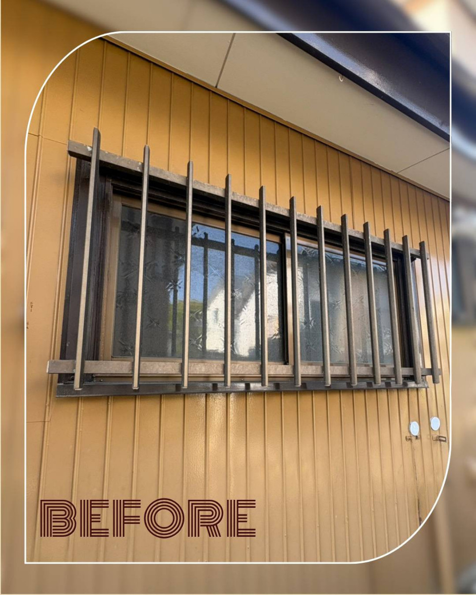 ユーライフのちょうどいいサイズで快適に😊洗面室の窓を小さくリフォームの施工前の写真1