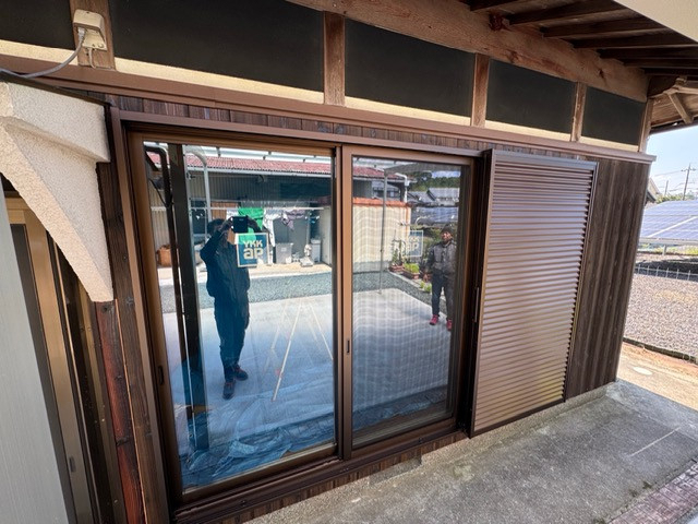 山本ガラスの内窓か外窓交換か・・・の施工後の写真1