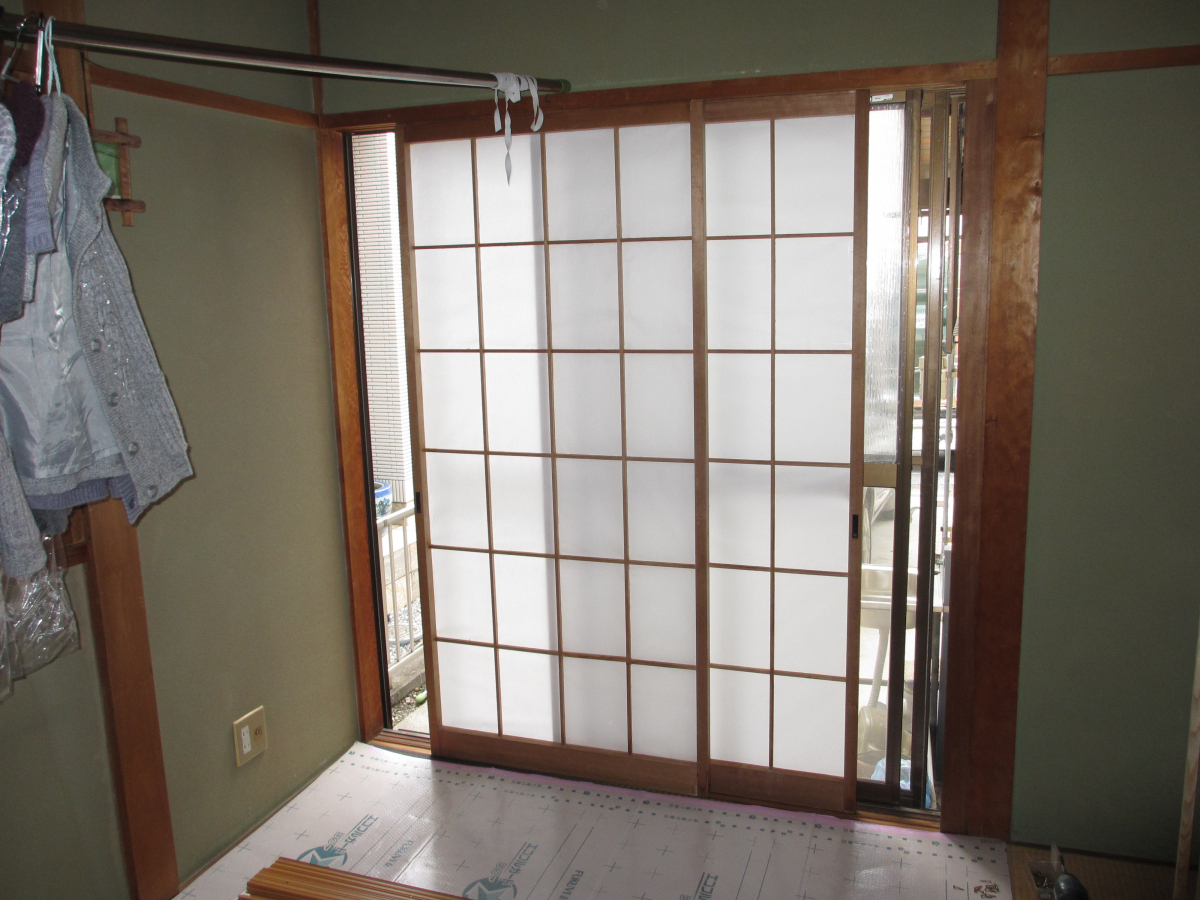 西野トータル住窓のお得に活用窓リノベ補助金の施工前の写真1