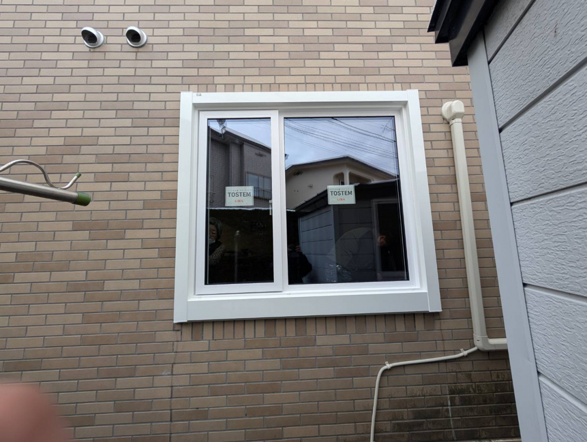 大竹商店のトリプルガラスの施工後の写真1