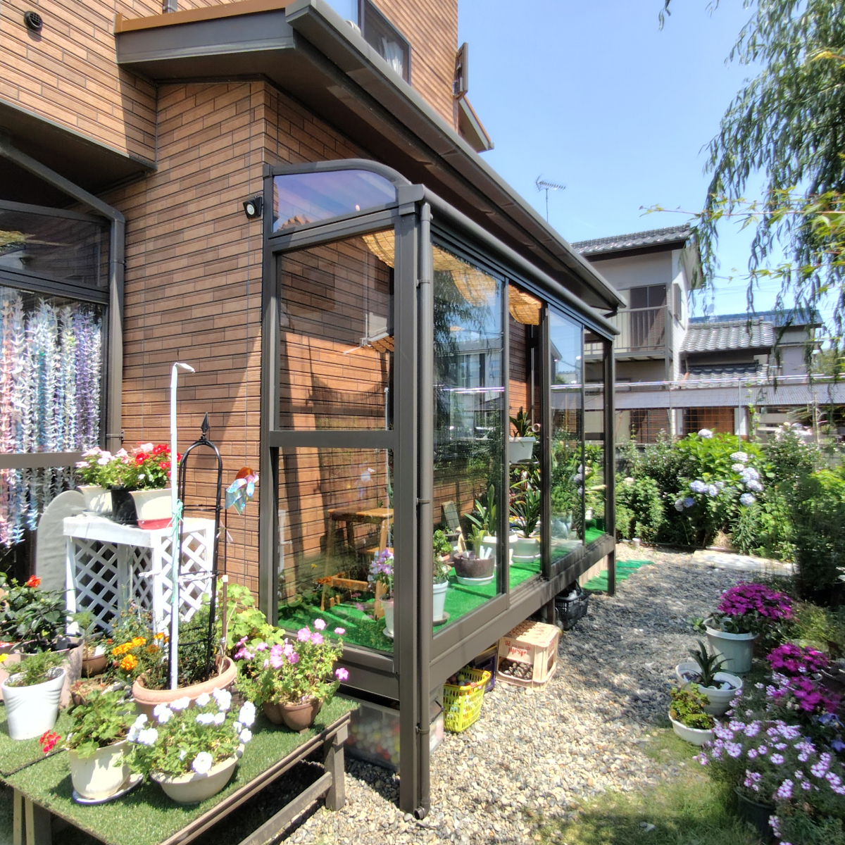 イガリアルミトーヨー住器の【茂原市　K様邸】サンルーム増築＆テラス設置工事🙂☀️の施工後の写真2