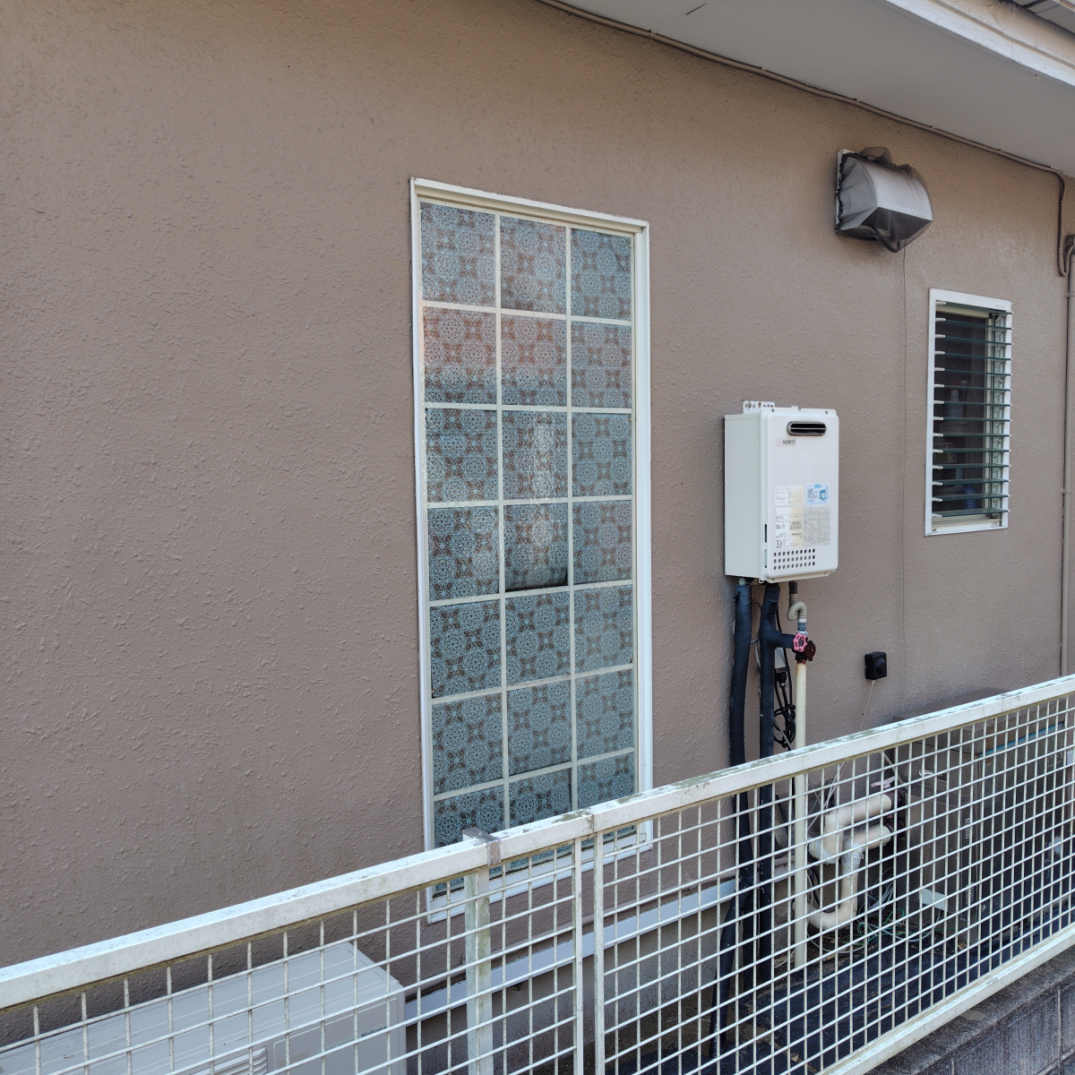 イガリアルミトーヨー住器の【茂原市　N様邸】取替窓「リプラス」で窓の見た目も機能もアップデートしました🫡の施工前の写真1