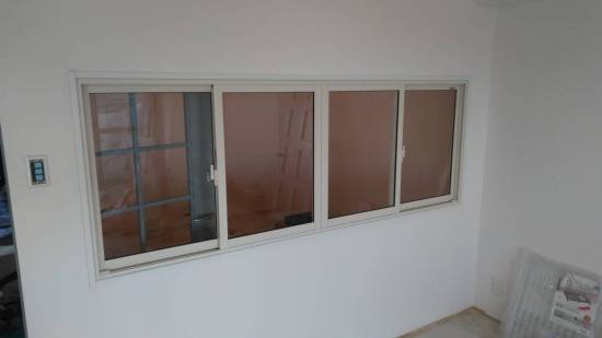 北摂トーヨー住器の室内窓をインプラスで。施工事例写真1