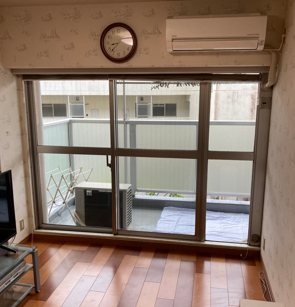 青梅トーヨー住器 日野店の【東京都 青梅市】熱中症対策!マンションにも内窓を取り付けよう!!の施工前の写真1