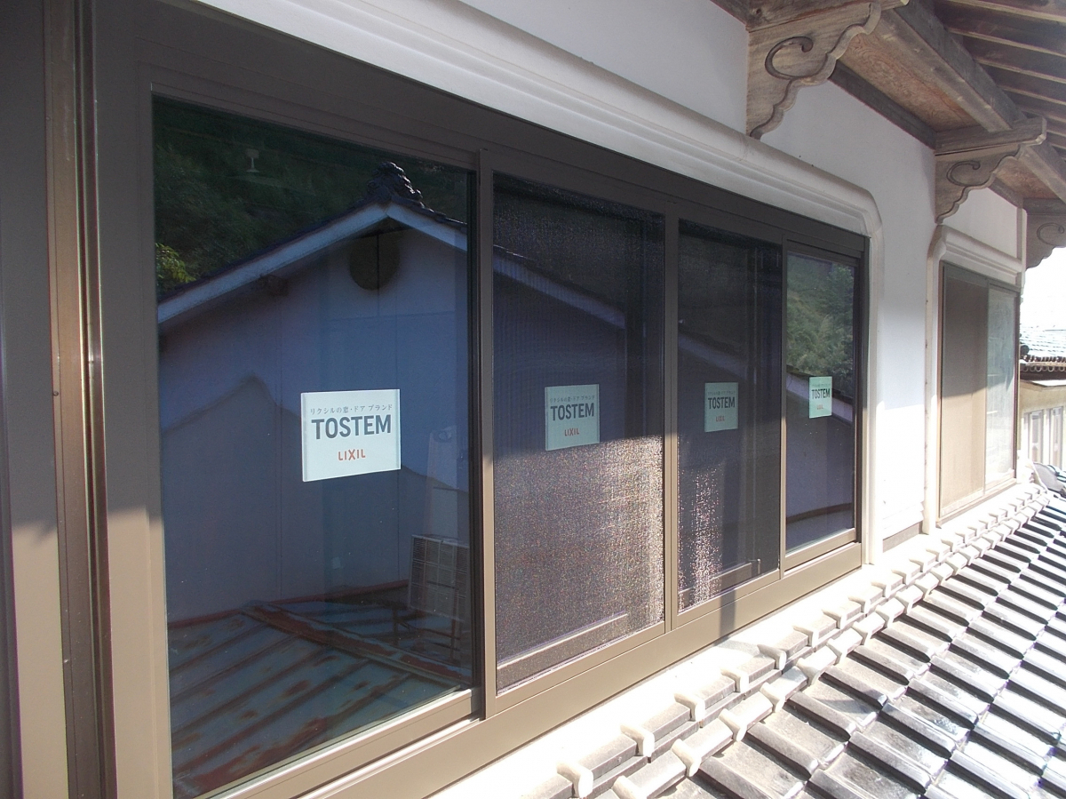 中尾産業の和室窓をカバー工法で取替えの施工後の写真3