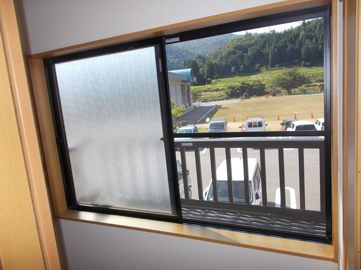 中尾産業の窓リノベ補助金+養父市省エネ住宅補助金の施工前の写真2