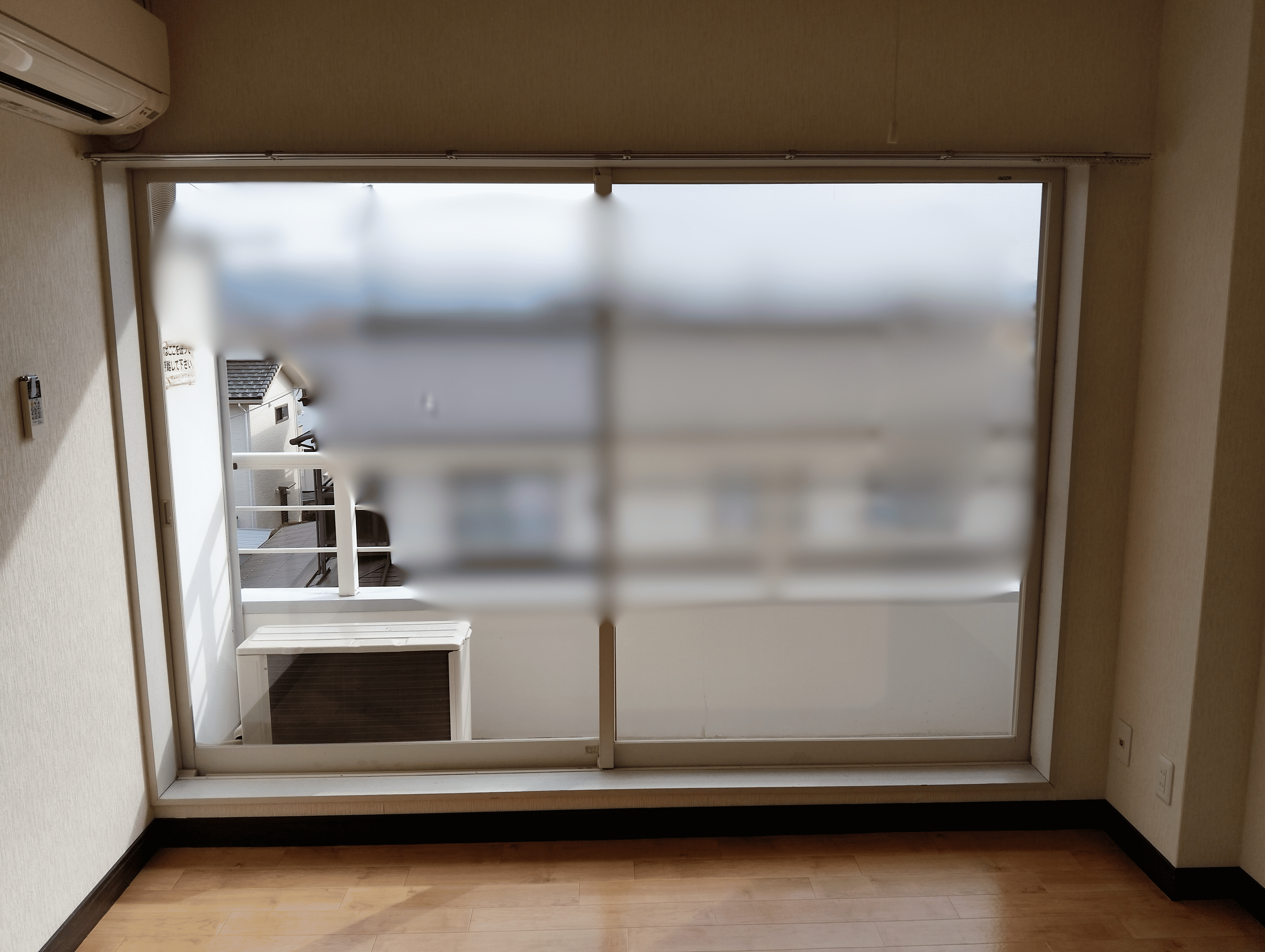 長野板販の【長野県】窓ガラスの交換工事の施工後の写真1