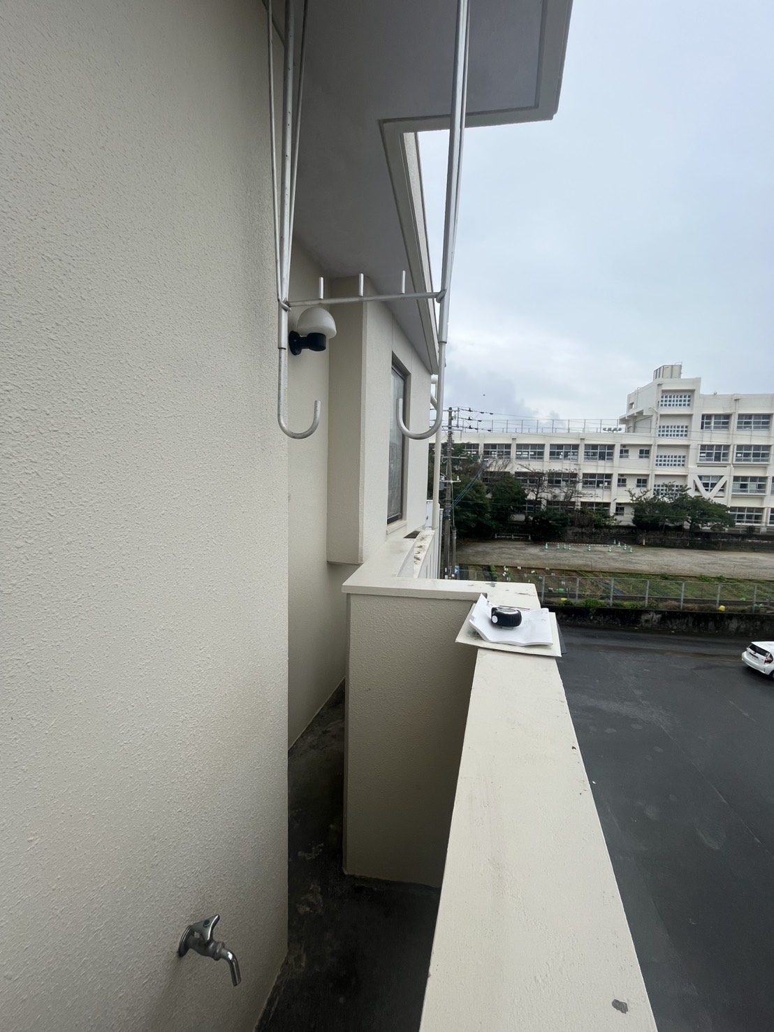 トーヨー建材の遮熱も兼ねて目隠しフェンスを設置しました!!の施工事例詳細写真3