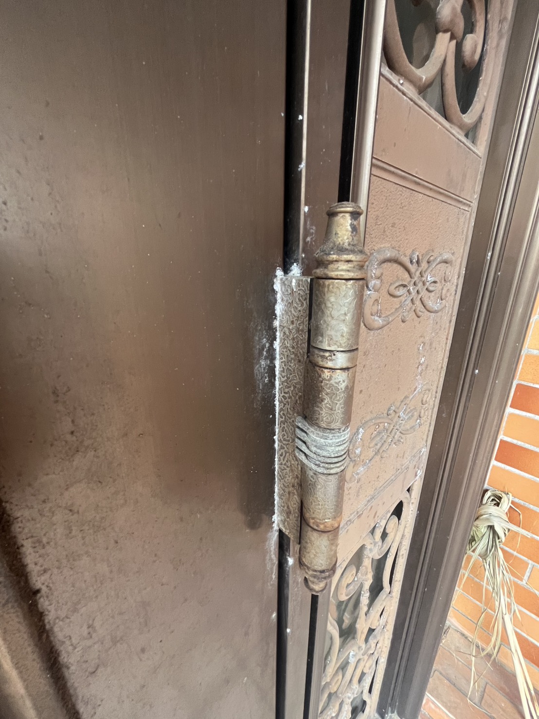 トーヨー建材の【宜野湾市大山】経年劣化で玄関ドアが閉まりません!!の施工事例詳細写真3