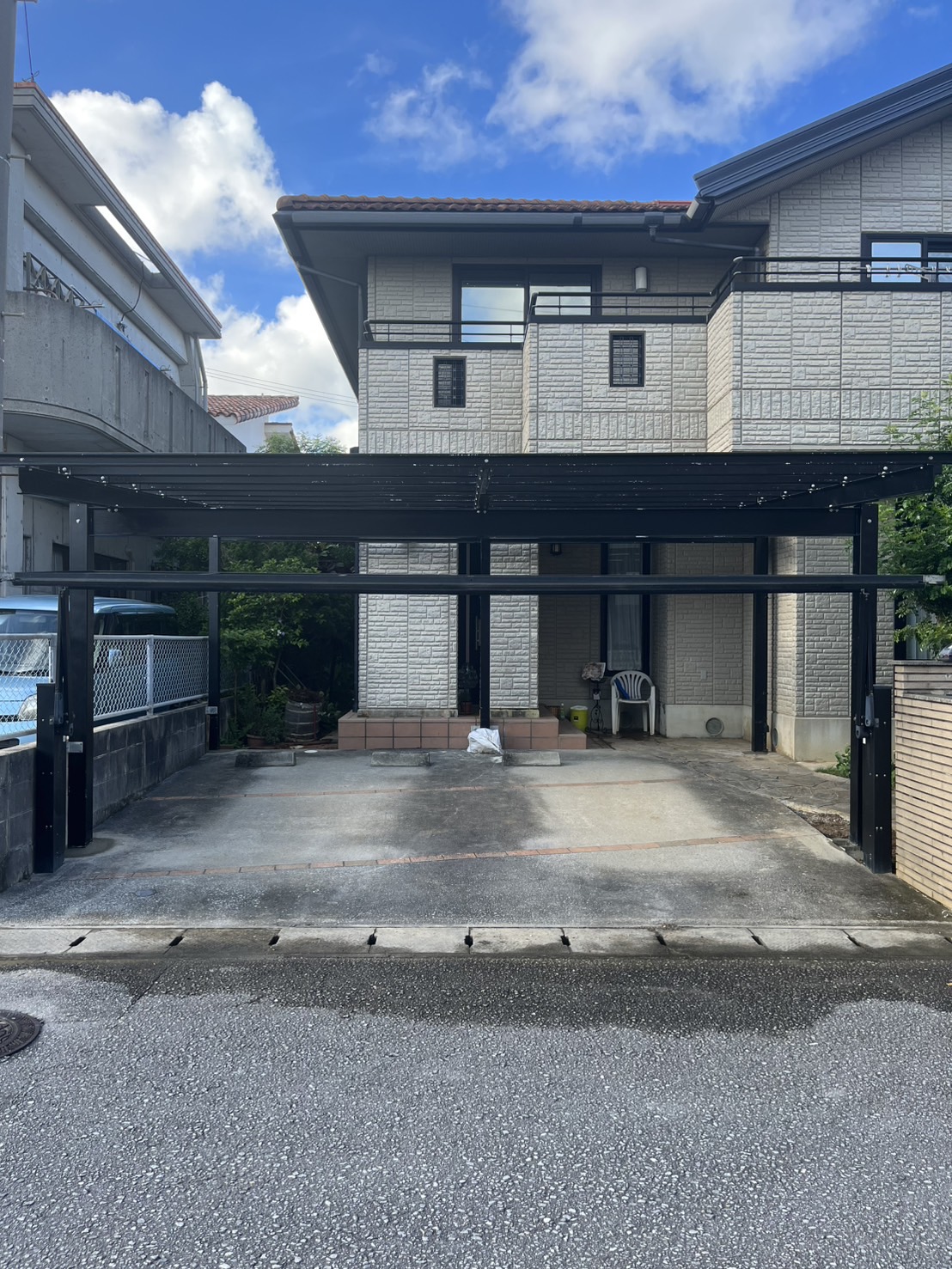 トーヨー建材の【沖縄市】日射対策で鉄骨車庫を設置しました！の施工事例詳細写真5