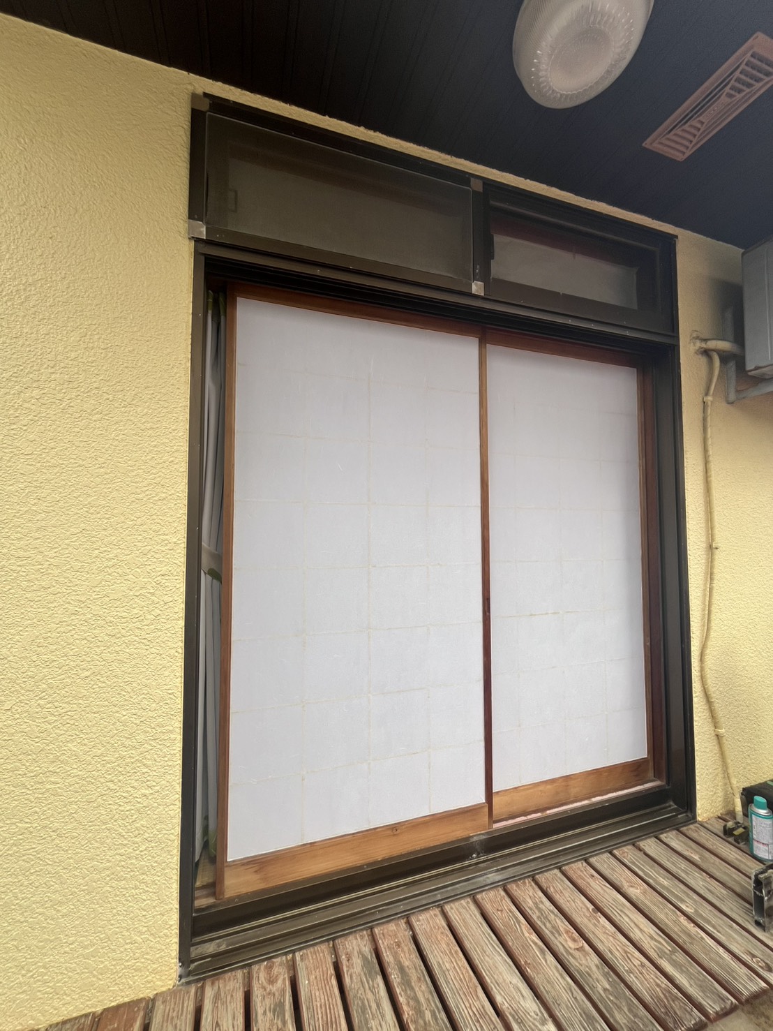 トーヨー建材の【浦添市】開閉しづらくなった窓の戸車を取り替えました!の施工事例詳細写真2