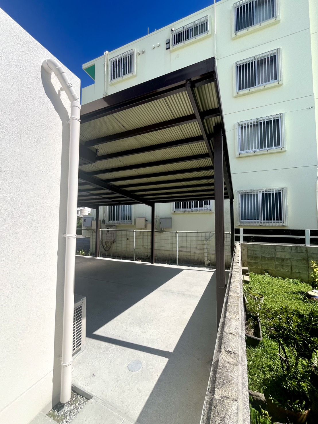 トーヨー建材の強い日射熱で窓も車もあちこーこーだよ！の施工事例詳細写真9