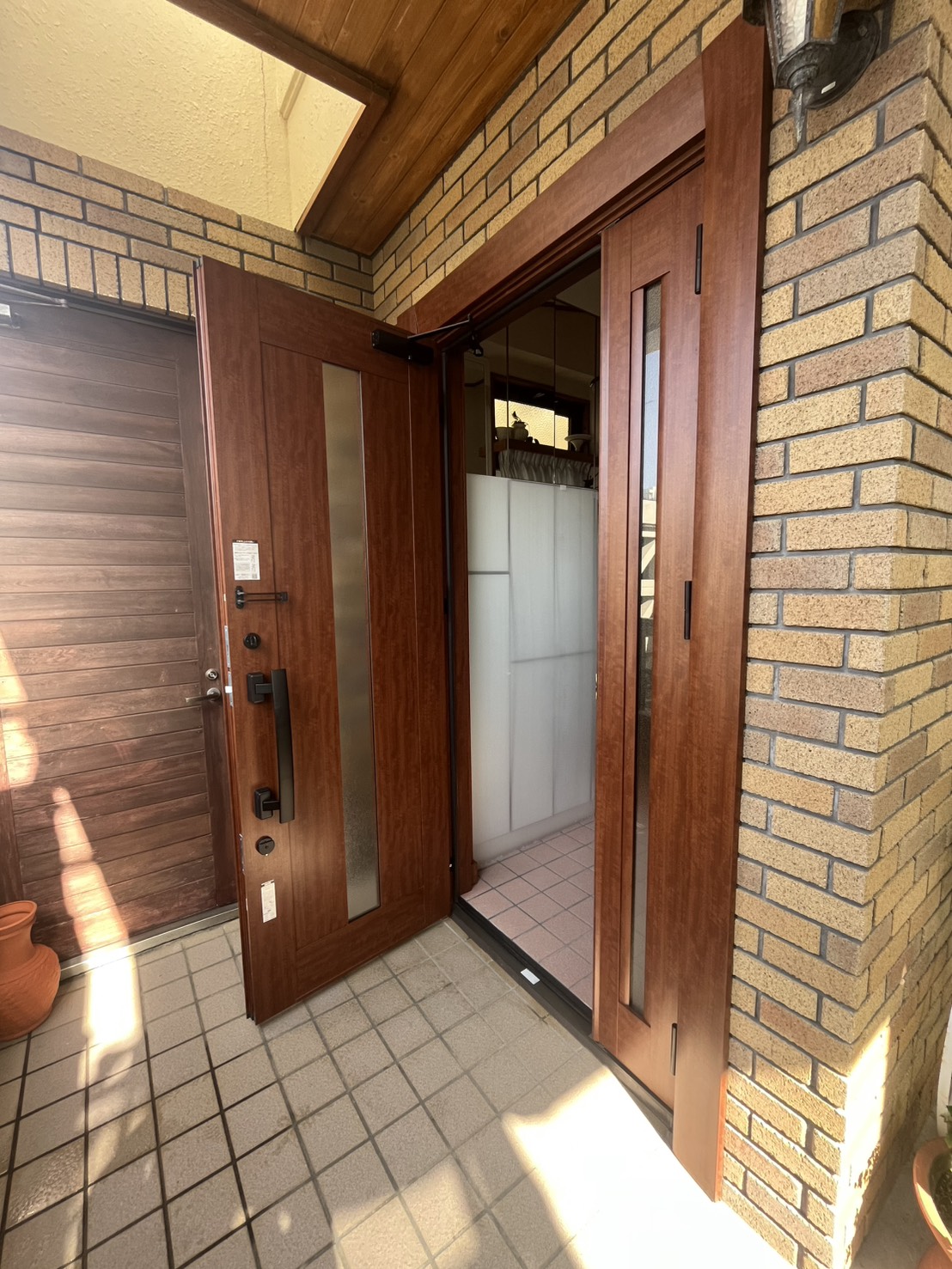 トーヨー建材の【浦添市】危険！！金具が錆びてドア本体が落ちそうです！！の施工事例詳細写真5