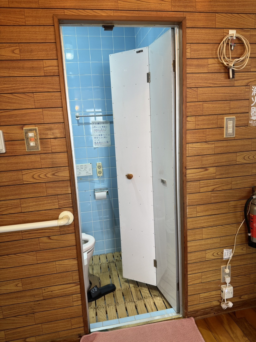 トーヨー建材の製作框ドアを取り付けました！の施工前の写真1