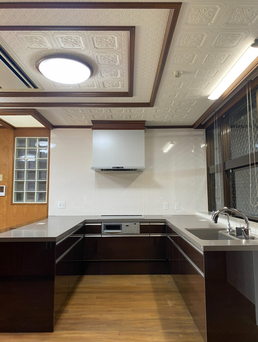 トーヨー建材のシステムキッチン女性目線でのご提案取替施工事例です!(^^)!の施工後の写真1