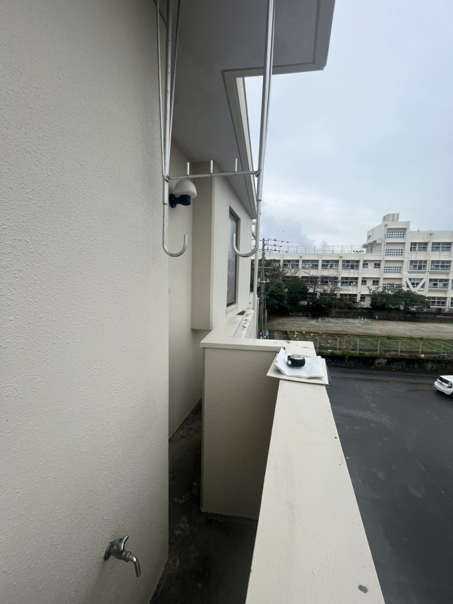 トーヨー建材の遮熱も兼ねて目隠しフェンスを設置しました!!の施工前の写真3