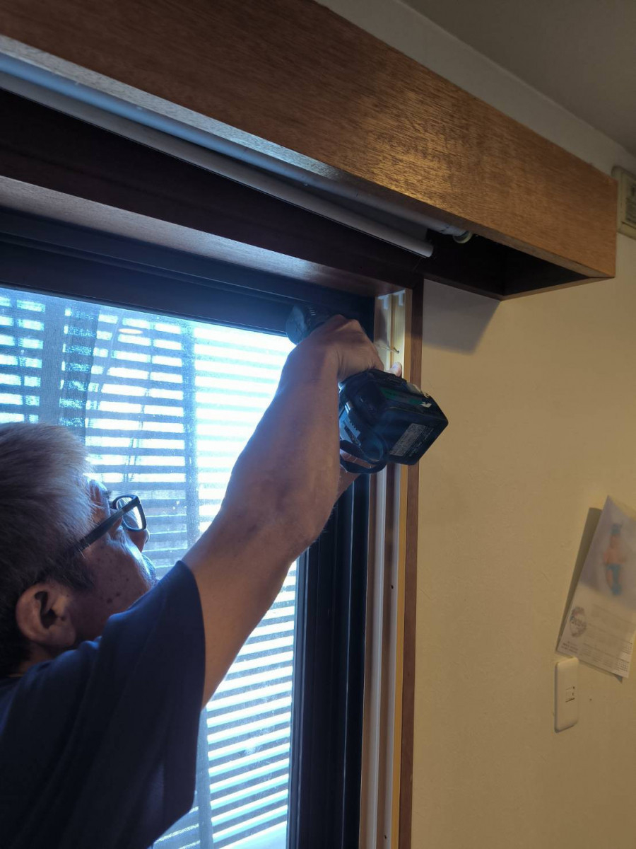 トーヨー建材の西日による暑さを軽減！内窓インプラスで快適な室内空間へ（沖縄）の施工前の写真3