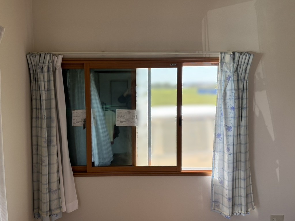 秀和の【窓リノベ補助金4.4万円】耐震リフォームと同時に内窓インプラスで気密性アップ！の施工後の写真1