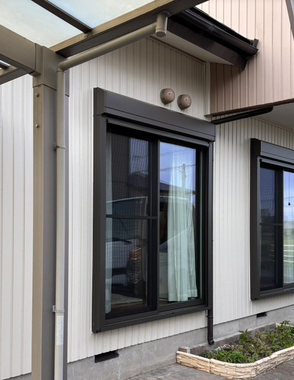 秀和の【強い風で雨戸がガタガタ】古いサッシを新しくしました。の施工後の写真2