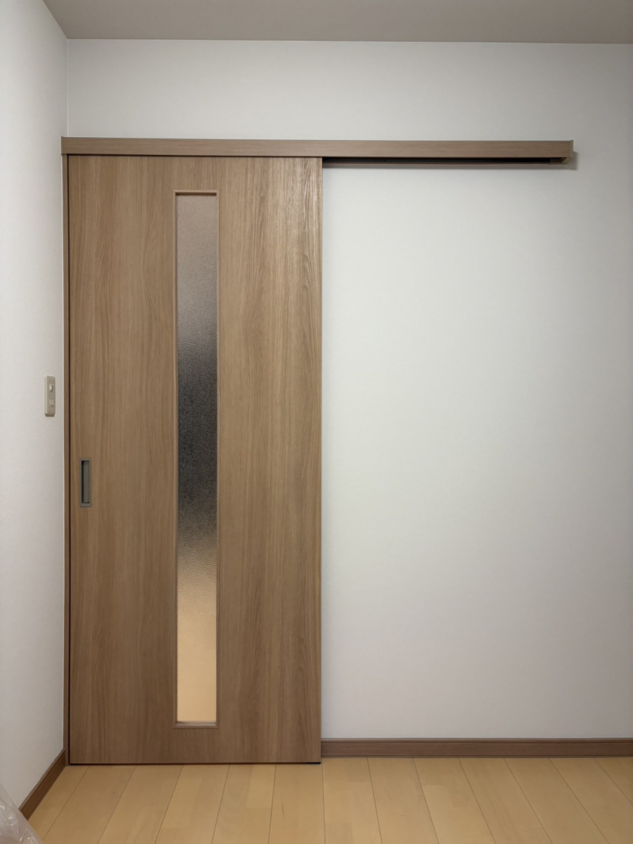 秀和の【室内引戸：ラシッサS】耐震リフォームに合わせた開口部の新設の施工後の写真1