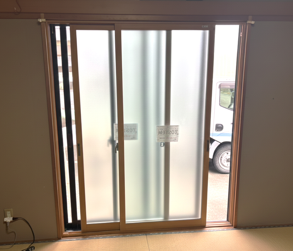 秀和の【内窓をつけると外から丸見え？】そんな不安を解消した和室の断熱リフォームの施工後の写真1