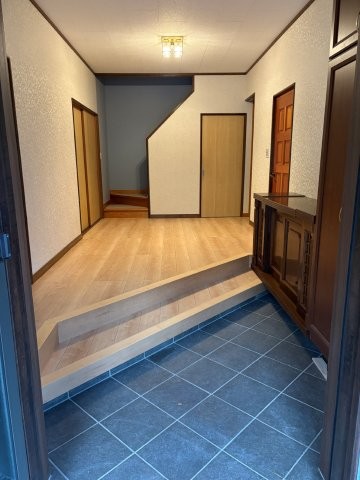 アイムホームのリフォーム工事🏠玄関+勝手口リシェント&FIX窓🪟✨の施工事例詳細写真2