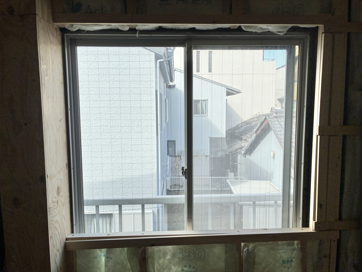アイムホームのリノベーション工事+内窓🏠の施工前の写真2