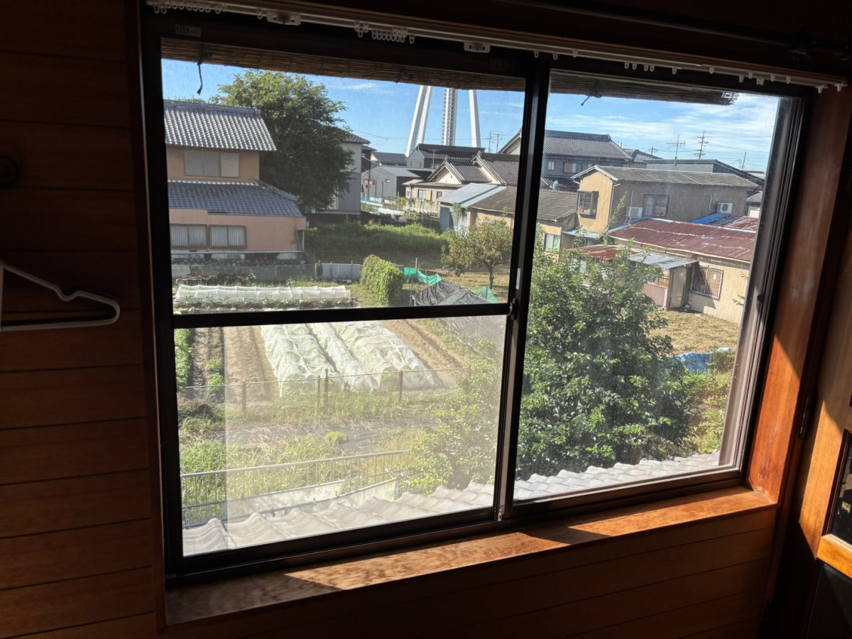 アイムホームの寒かった廊下もこれで大丈夫😊✨の施工前の写真1