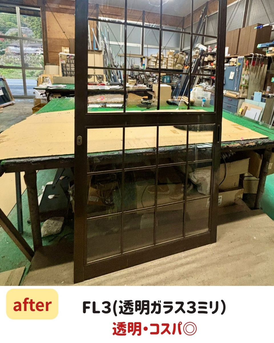 長崎サッシ工業の神社のドアガラス割れ替え補修の施工後の写真1