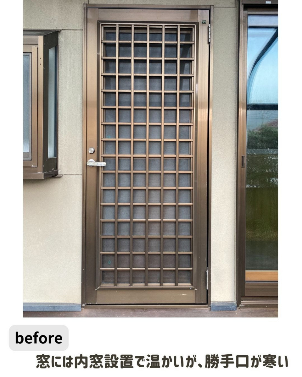 長崎サッシ工業の寒さ対策にリシェント勝手口ドア施工の施工前の写真1