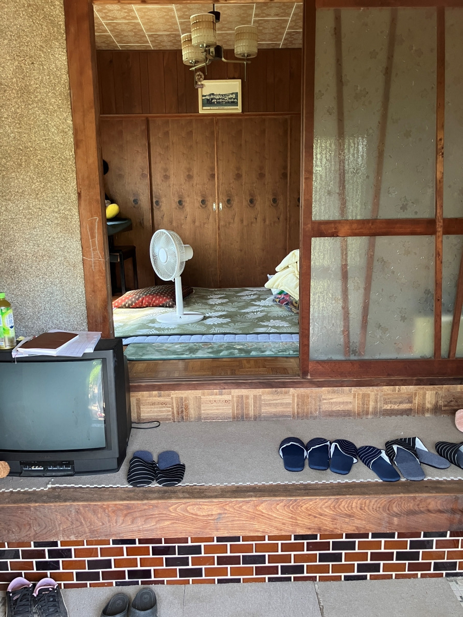 広海クラシオ 徳島応神店の【リフォーム】グリップライン取付工事【玄関】の施工前の写真2