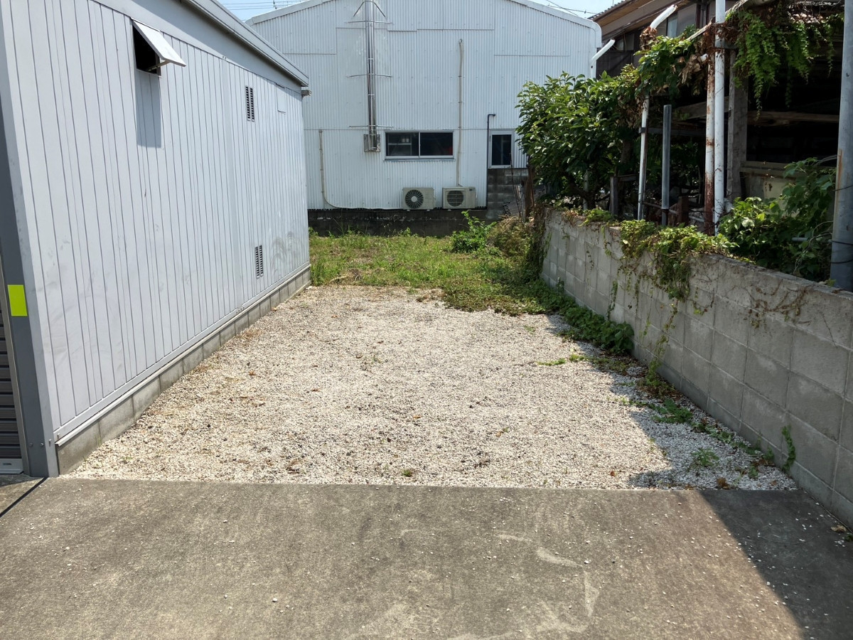 広海クラシオ 徳島応神店の【カーポート】ネスカＦ１台用の施工前の写真1