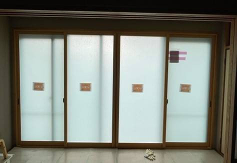 大倉硝子の【岡山県】内窓リフォームでフロストガラスを設置☆の施工後の写真1