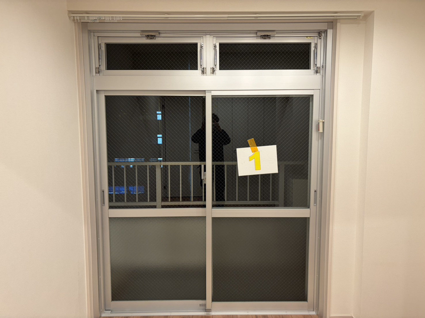 ユウシン建装の横浜市西区　リクシル　PRO-SEの施工後の写真1