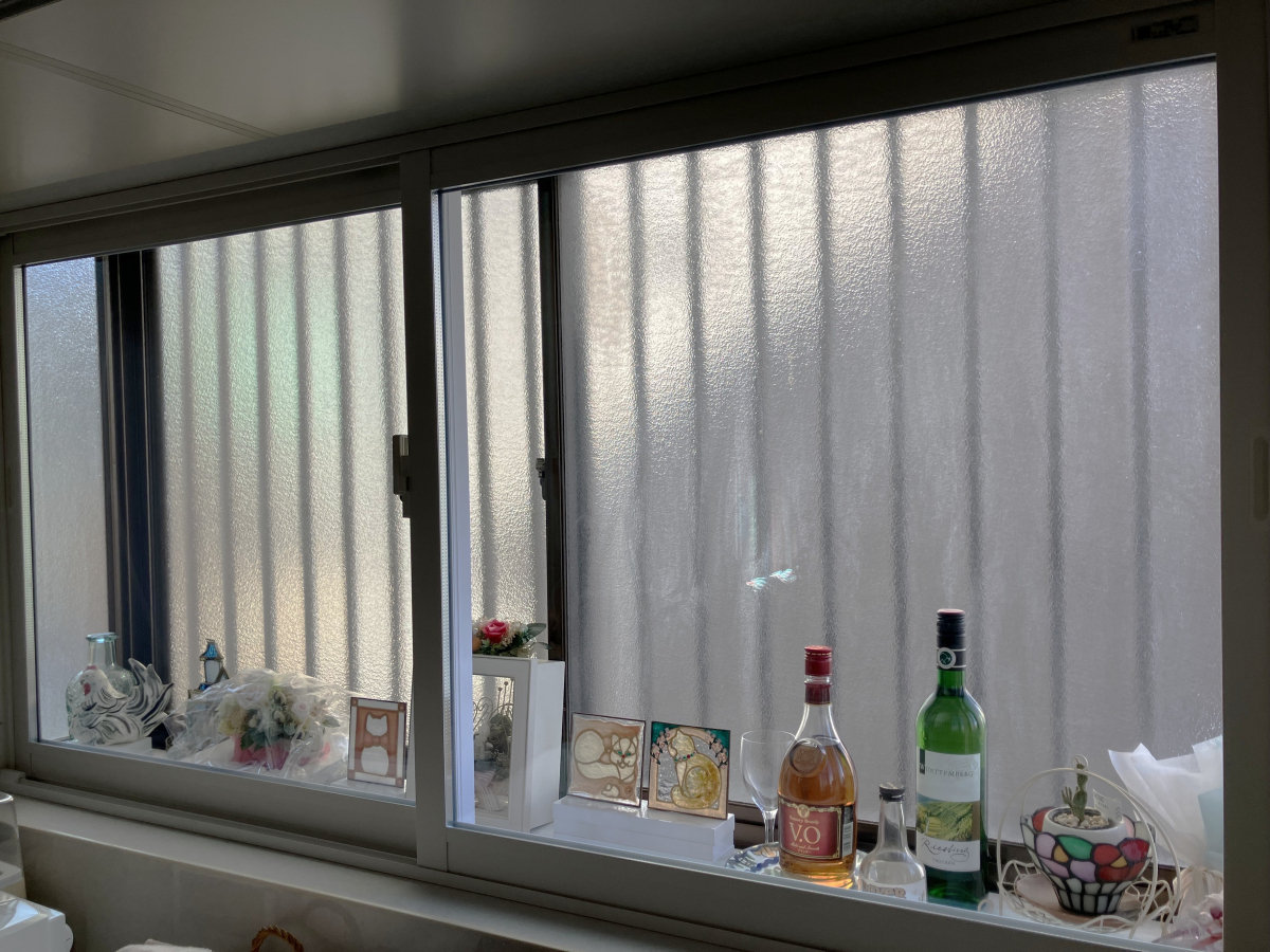 窓の匠イトゼンのまるでお家が美術館！？ 飾って楽しむ内窓インプラスの施工後の写真1