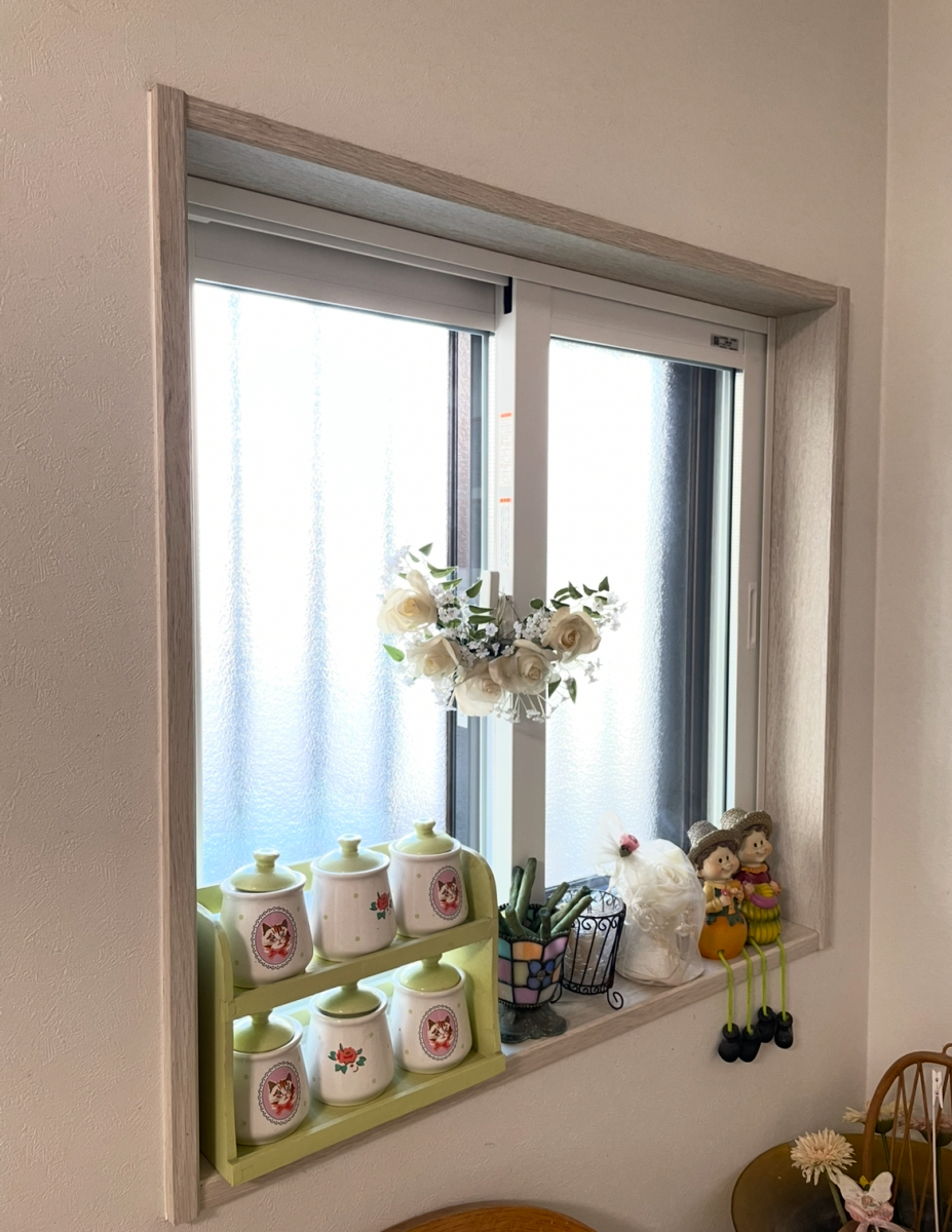 窓の匠イトゼンのまるでお家が美術館！？ 飾って楽しむ内窓インプラスの施工後の写真2