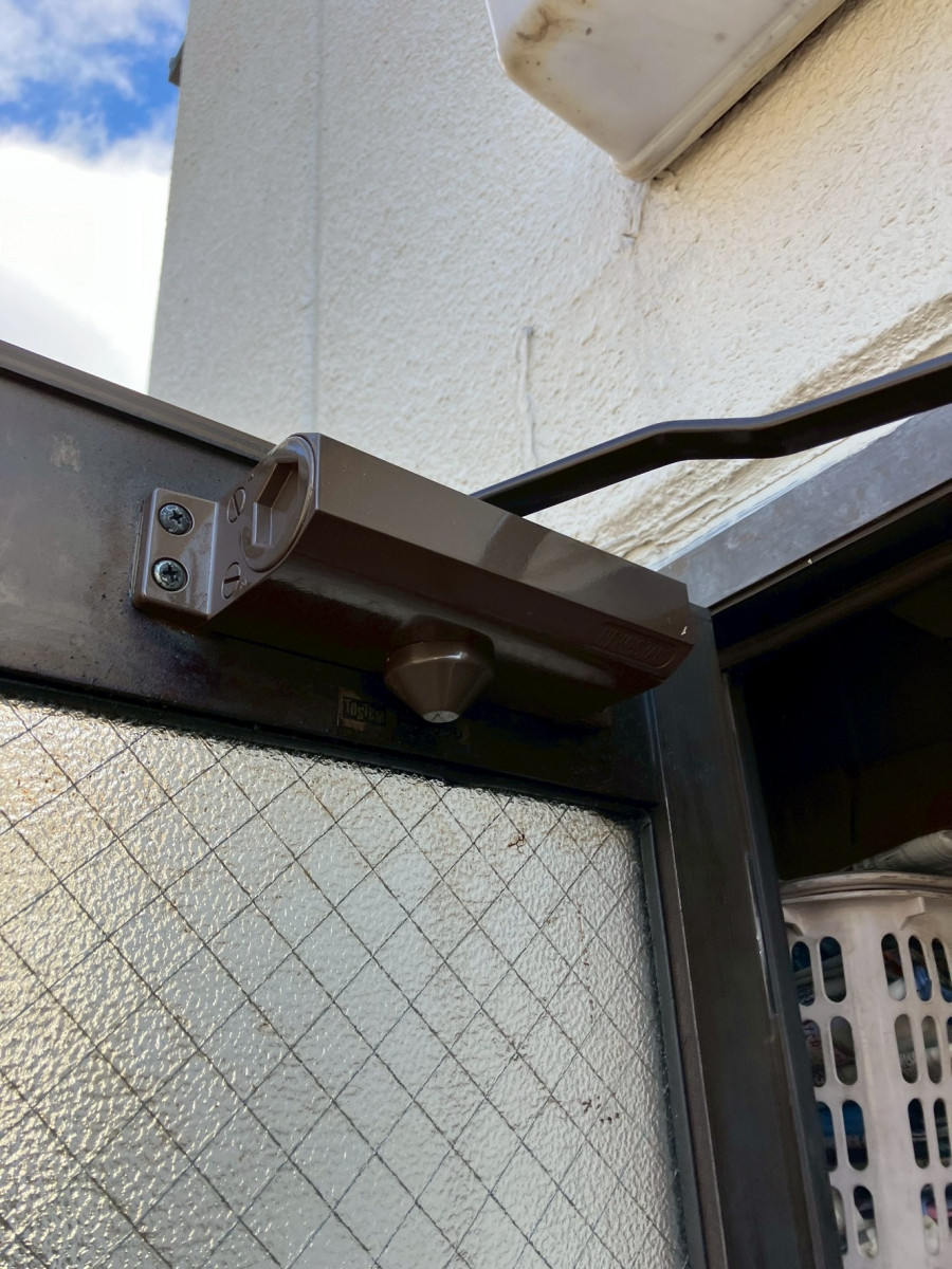 窓の匠イトゼンのドアが「バタン！」と閉まるようになったら要注意。の施工後の写真2