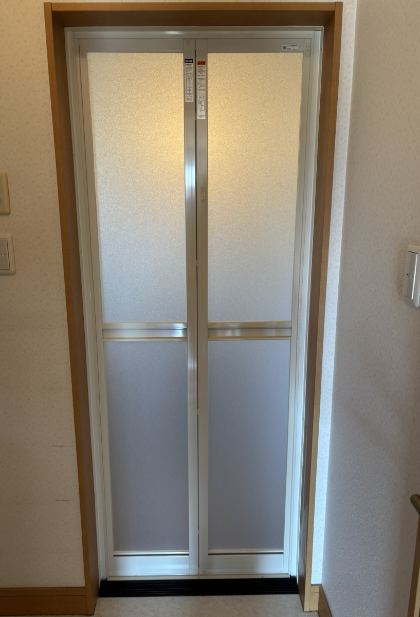 Kanoa４の浴室ドア交換の施工後の写真1