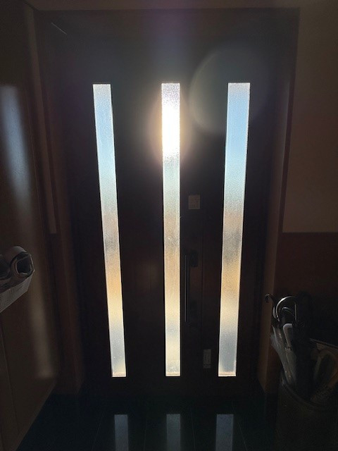 Renovation Factoryの玄関ドアリフォーム工事　〖Ｒ8.2施工〗の施工前の写真2