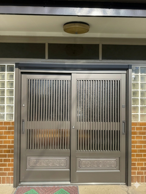 金谷ガラス店の1日で2箇所同時施工　リシェント引戸　R8.3施工の施工後の写真1