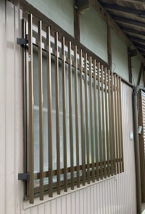 ツルタ建装社のN様邸 面格子取付例の施工後の写真2