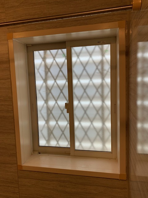 ツルタ建装社のＴ様邸　内窓設置施工例の紹介ですの施工前の写真2