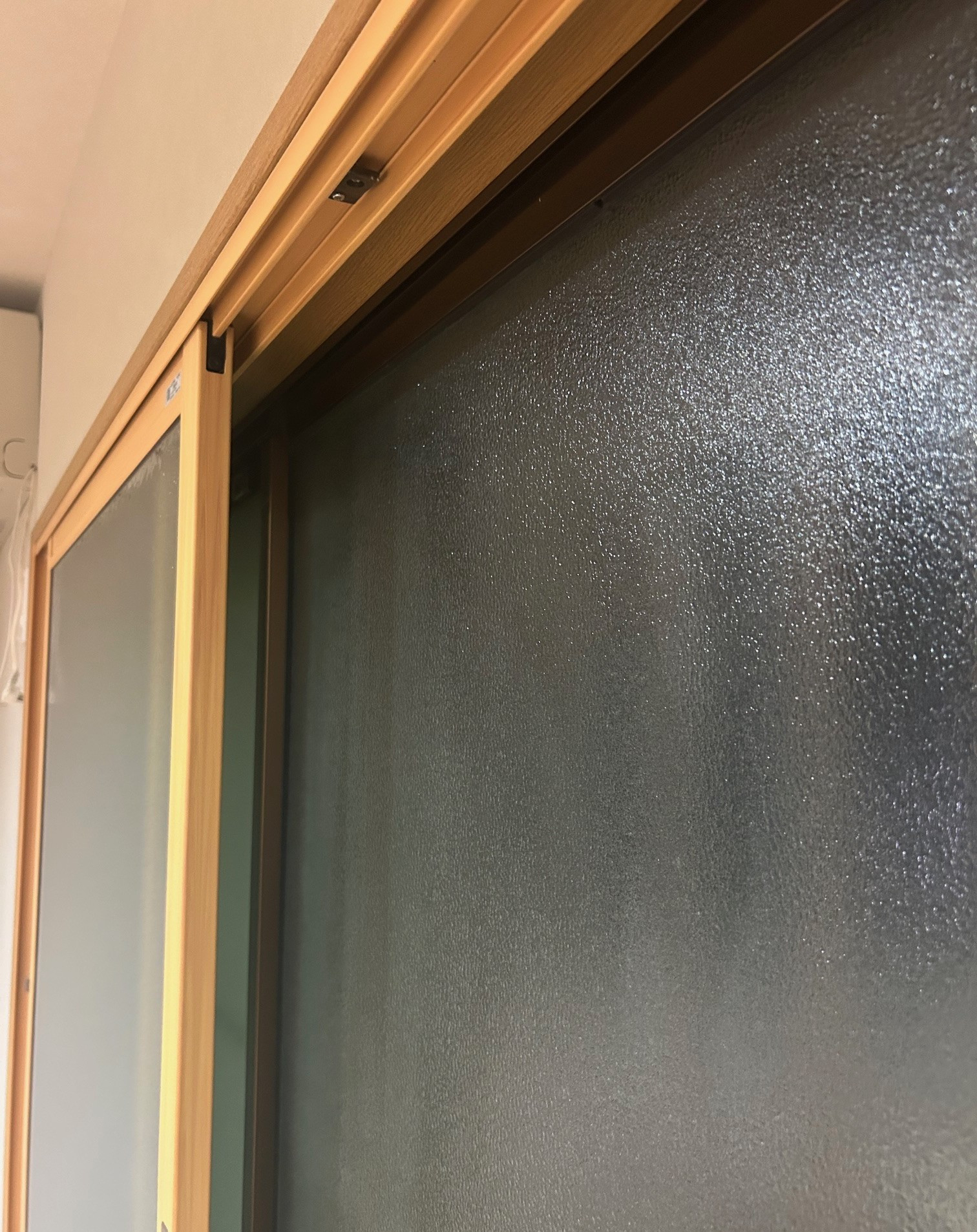 ツルタ建装社の夏の「光熱費ショック」を防ぐ。内窓リフォームで叶えるコスパ最強の夏対策の施工後の写真3