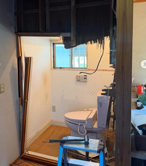 カネイシトーヨー住器のトイレ改修工事の施工前の写真2