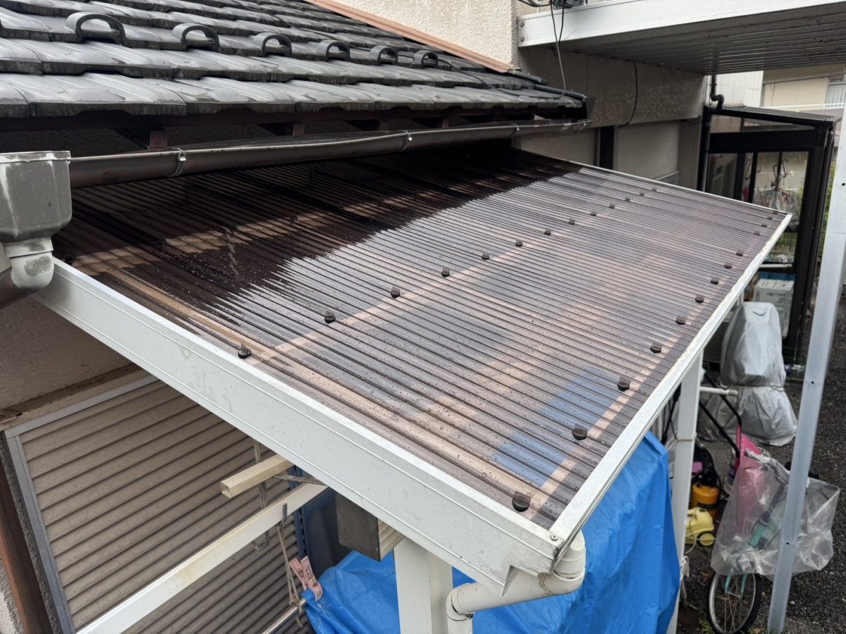 伊勢屋 舞鶴店の🛡️《火災保険活用の波板屋根修繕事例》 \急な自然災害も、安心リカバリー/の施工後の写真1